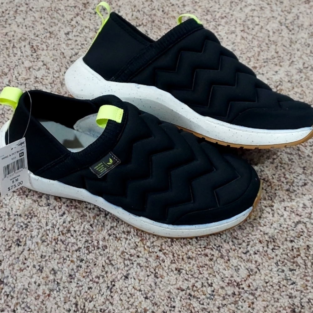 NWT DR SCHOLLS SHOES